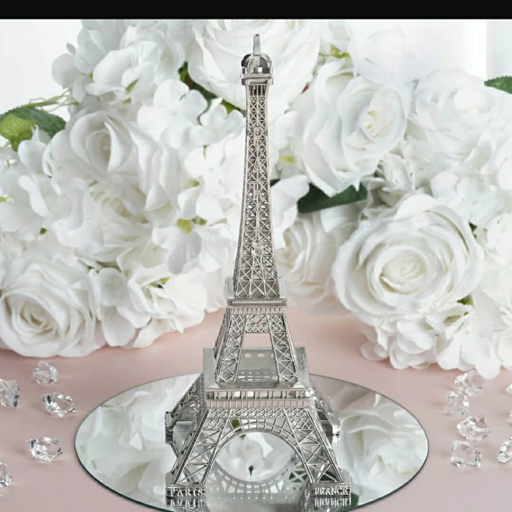 Eiffel Tower Centerpiece decor cake topper